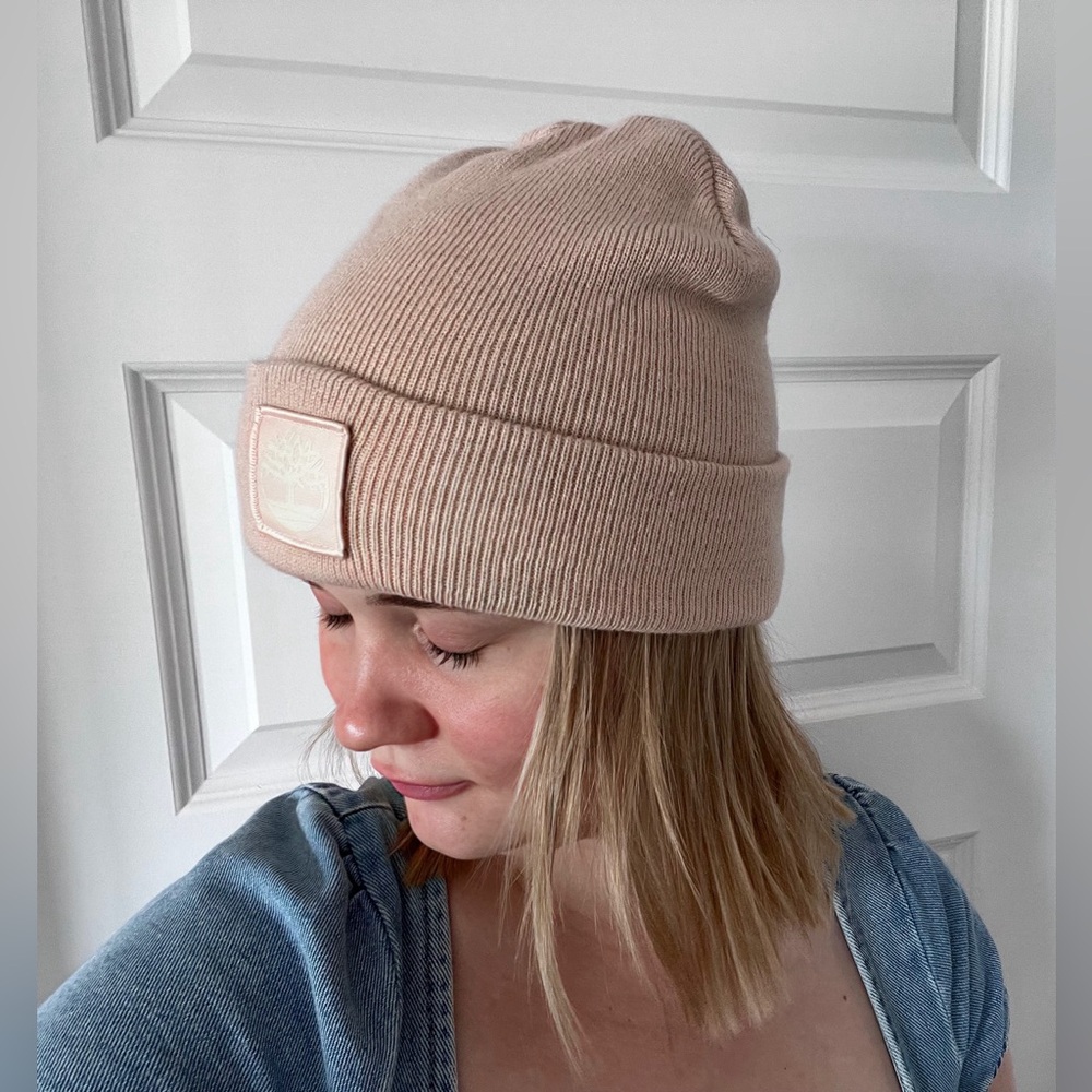 Beanie hat in blush - tuque d’hiver